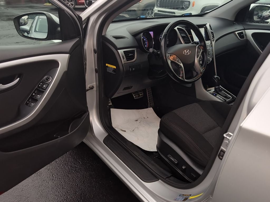 2016 Hyundai Elantra GT Base