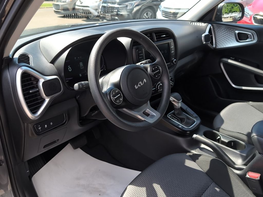 2023 Kia Soul LX