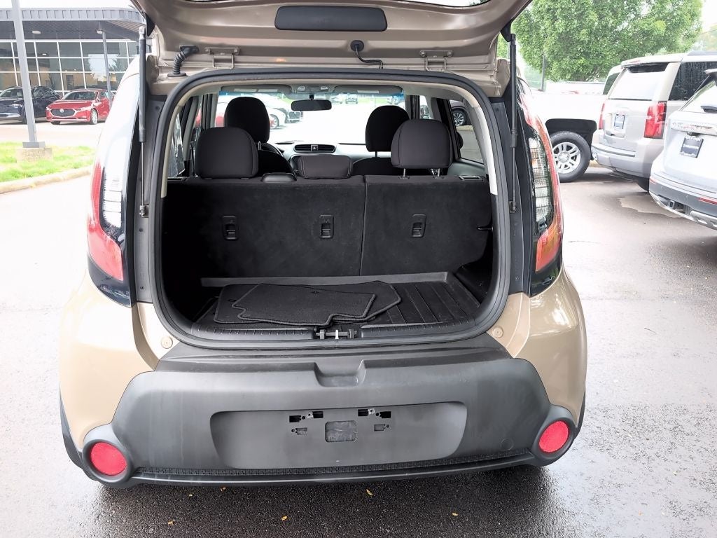 2016 Kia Soul Base