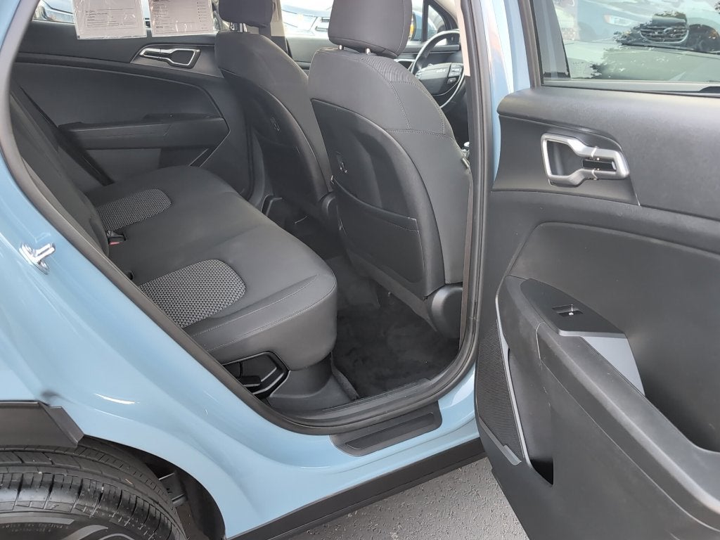 2026 Kia Sportage Hybrid S