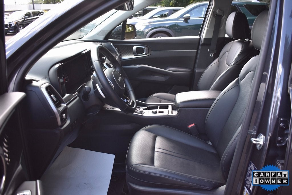 2023 Kia Sorento Hybrid EX