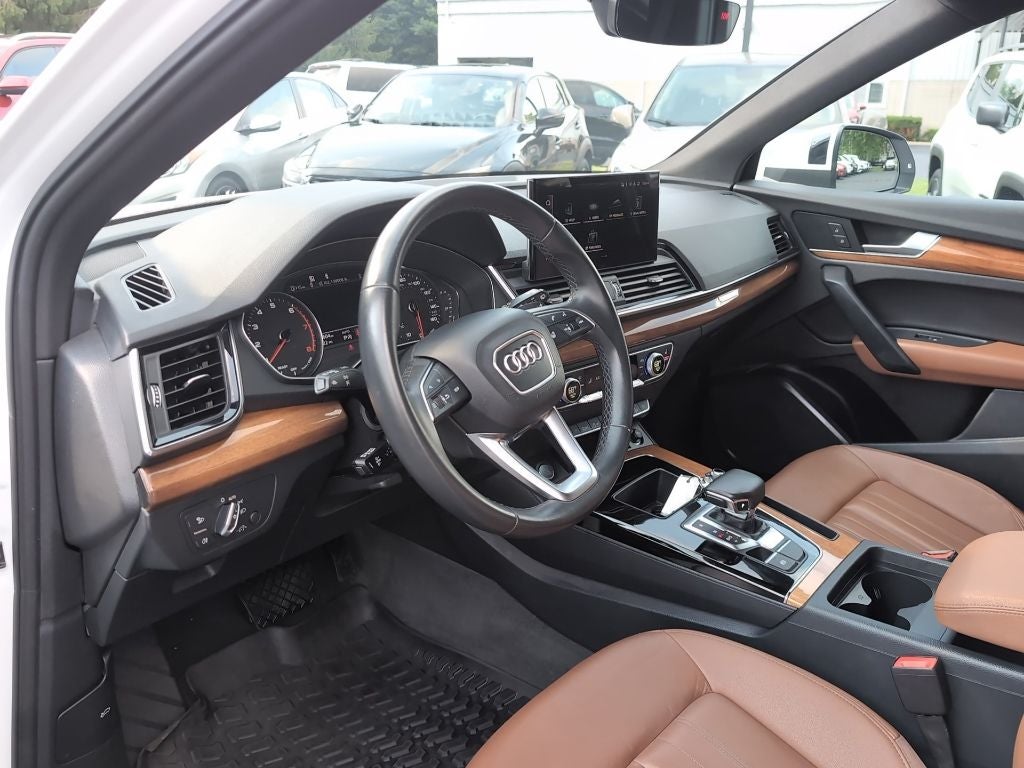 2023 Audi Q5 45 S line Premium quattro