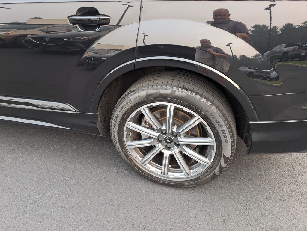 2023 Audi Q7 45 Premium Plus quattro