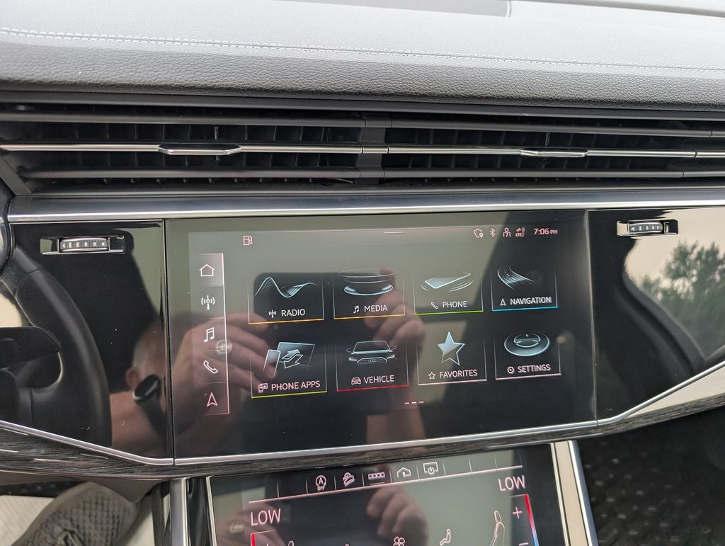 2023 Audi Q7 45 Premium Plus quattro