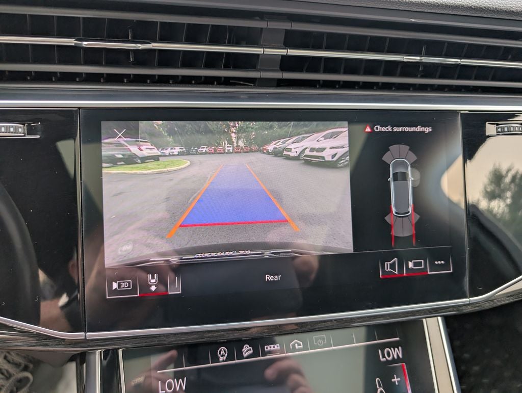 2023 Audi Q7 45 Premium Plus quattro