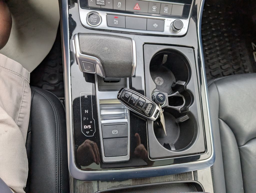 2023 Audi Q7 45 Premium Plus quattro