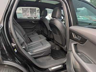 2023 Audi Q7 45 Premium Plus quattro